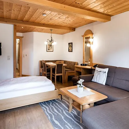 Ξενοδοχείο με διαμερίσματα Appartementanlage Kerber 3*