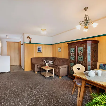 Appartementanlage Kerber Hotel apartamentowy Seefeld w Tirolu