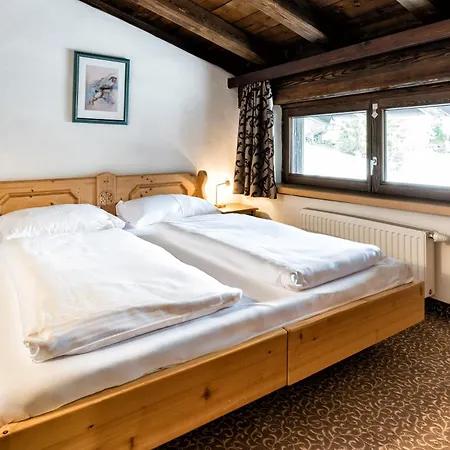 Hotel apartamentowy Appartementanlage Kerber