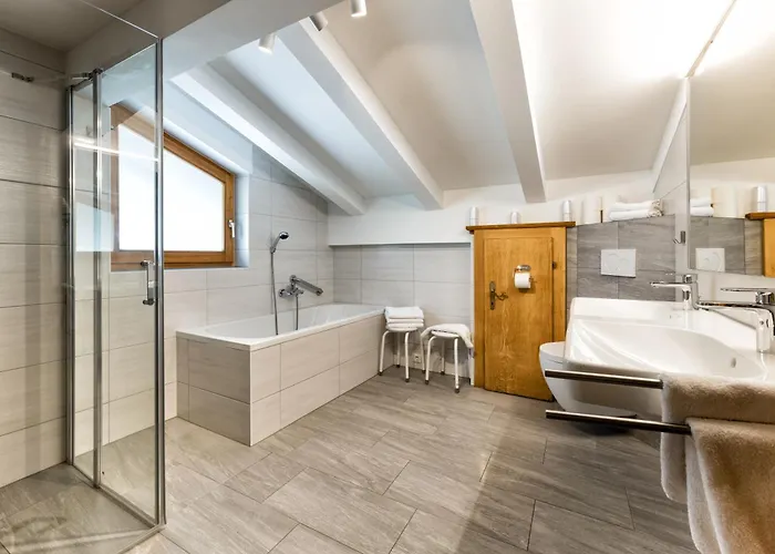 Appartementanlage Kerber Апарт-отель Зеефельд в Тироле